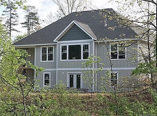 26 Nader Ave, Weaverville, NC 28787