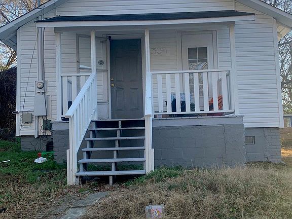 2nd image of 816 W Walnut Ave