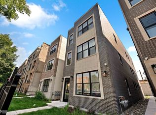 4157 S Prairie Ave #1, Chicago, IL 60653