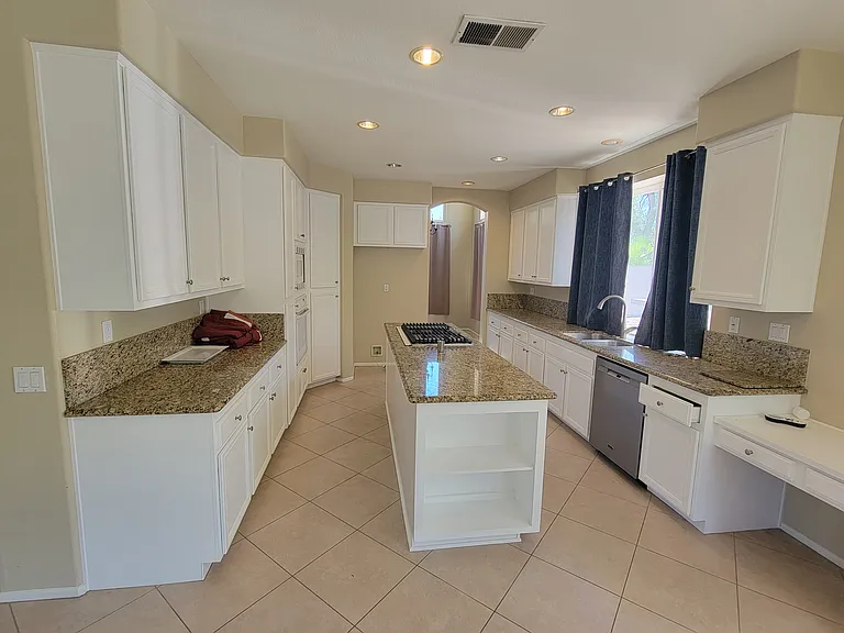 23561 Bending Oak Ct — Photo 3