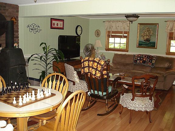 Room for entertaining