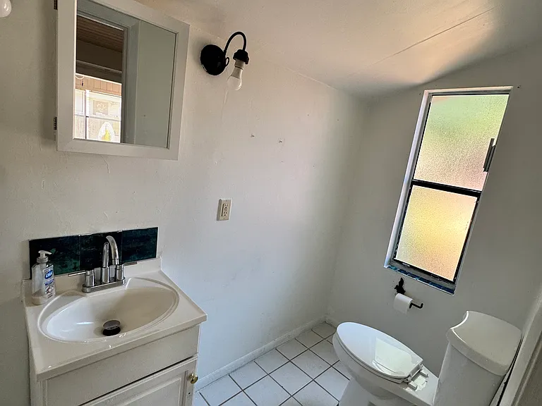1765 S Dr Martin Luther King Jr Ave #C — Photo 8