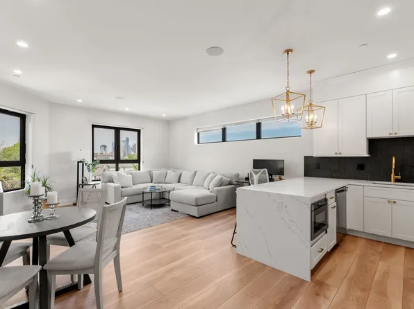 388 Athens St #1, Boston, MA 02127