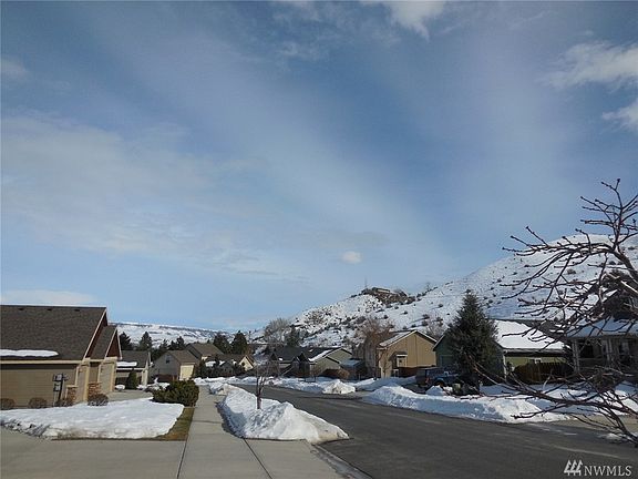 4th image of 316 Canyon Creek Dr