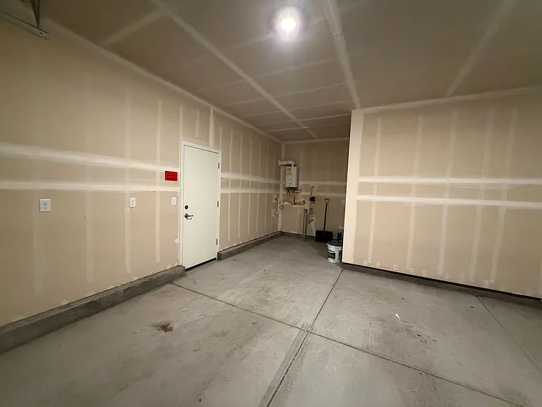 7285 Overture Dr — Photo 13