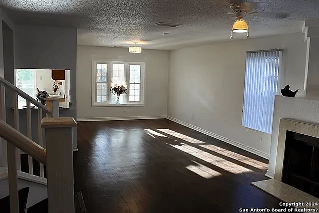 5210 Erickson Blf — Photo 9