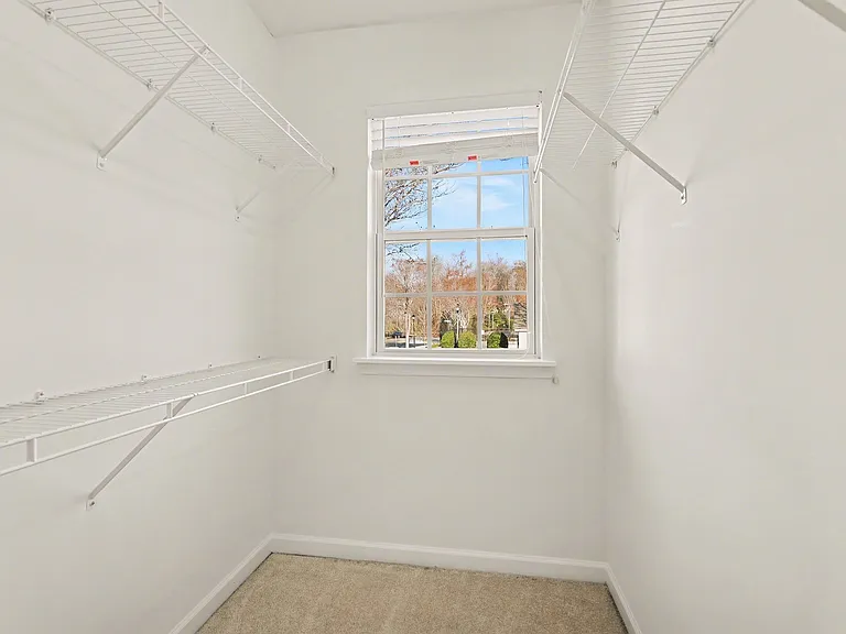 2515 Brackley Pl NW — Photo 20