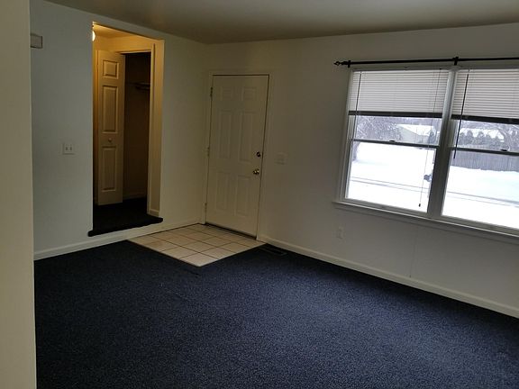 4th image of 2580 John L St