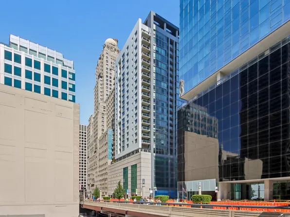 160 E Illinois St APT 1704, Chicago, IL 60611