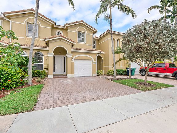 2nd image of 13743 SW 116th Terrace