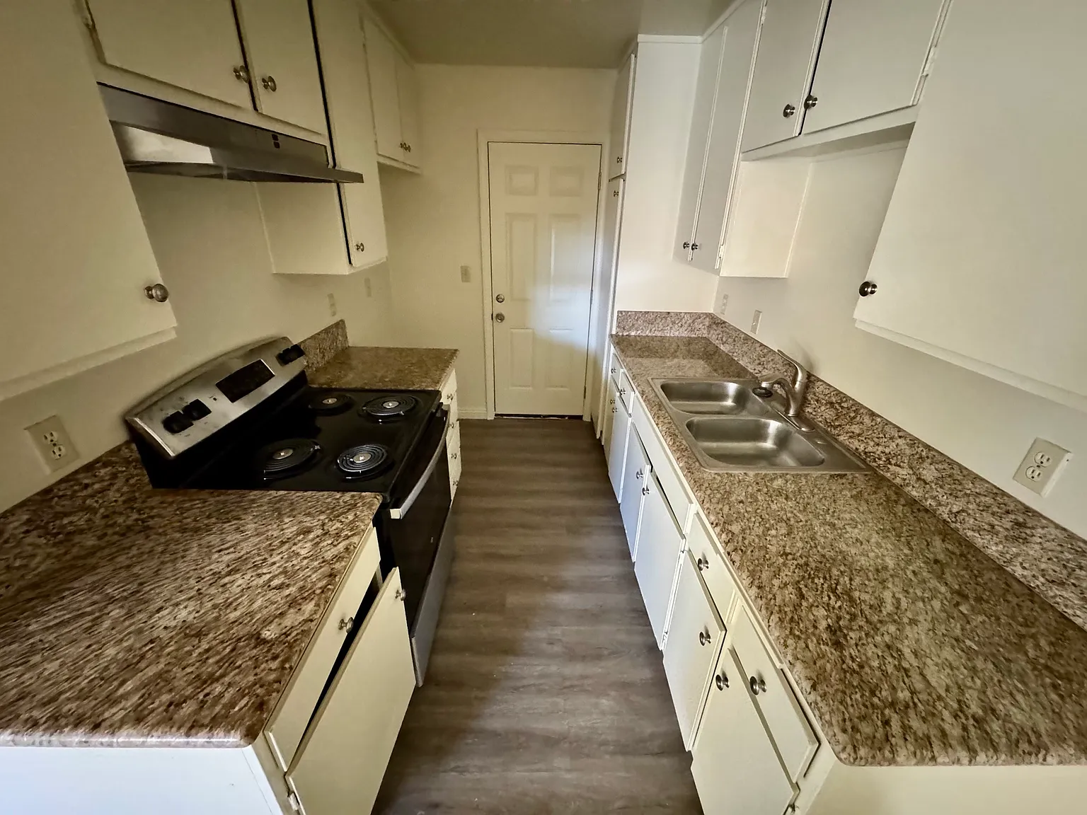1 bed, $1,995 — Photo 2