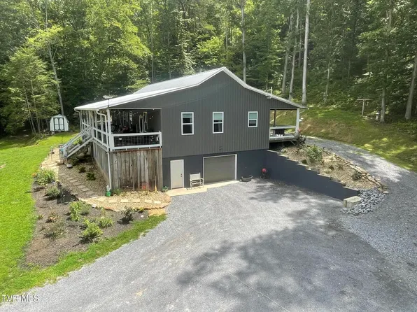 363 Hog Lot Rd, Rogersville, TN 37857