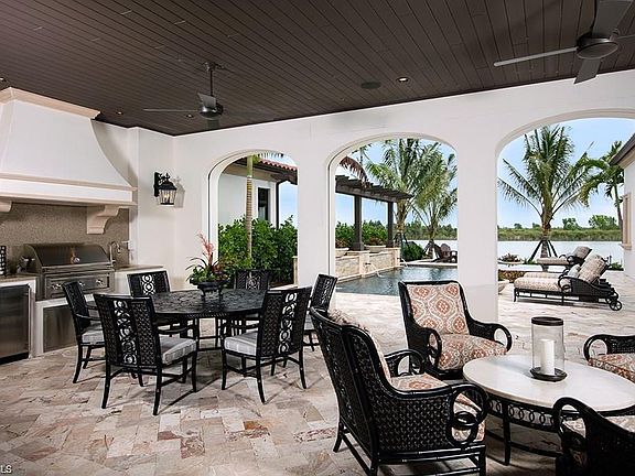 3rd image of 18104 Via Portofino Way