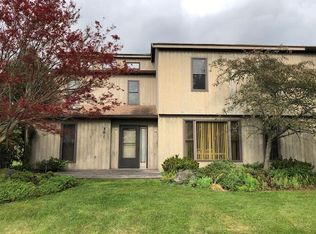 301 Sunnyview Ln, Ithaca, NY 14850