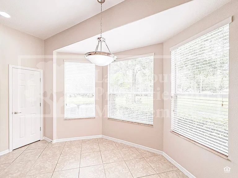 1762 Altavista Cir — Photo 13