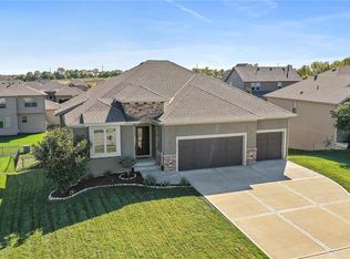 19413 W 199th Ter, Spring Hill, KS 66083