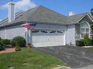 487 Leisure Dr, Ridge, NY 11961