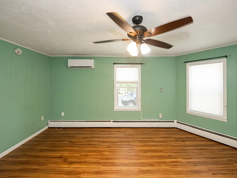 33 Dane Ave #1 — Photo 9