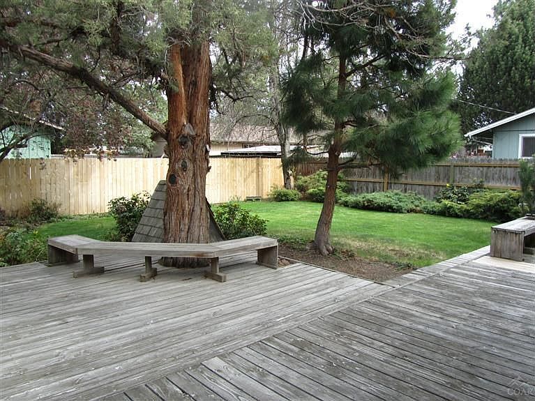2nd image of 176 SE Craven Rd