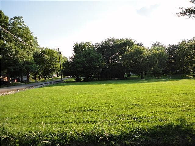 2nd image of 0 Short South St
