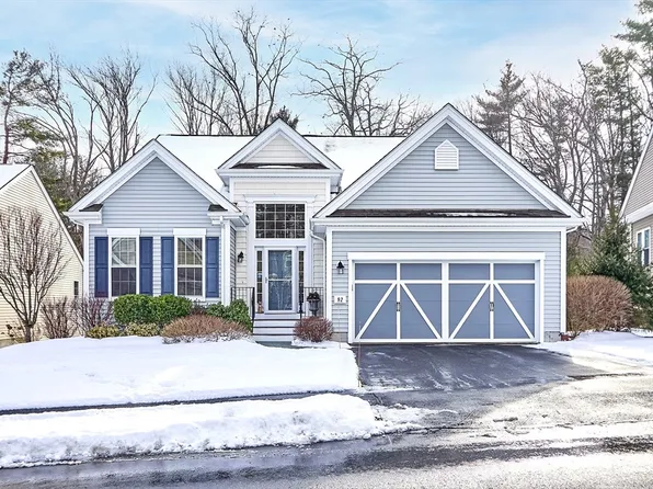 92 Skyline Dr #92, Acton, MA 01720