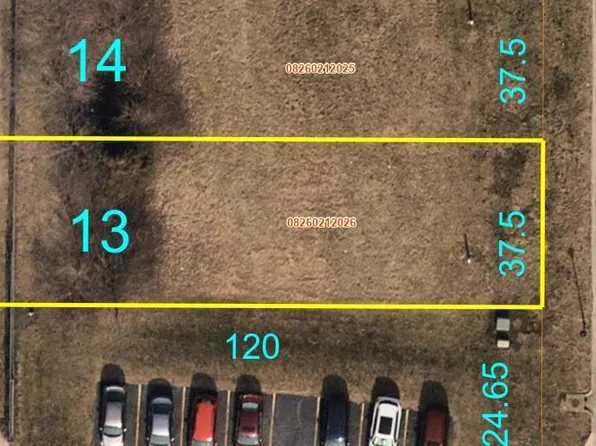 3509 Fox Valley Ln, Belleville, IL 62220