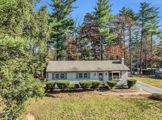 34 Ash St, Townsend, MA 01469