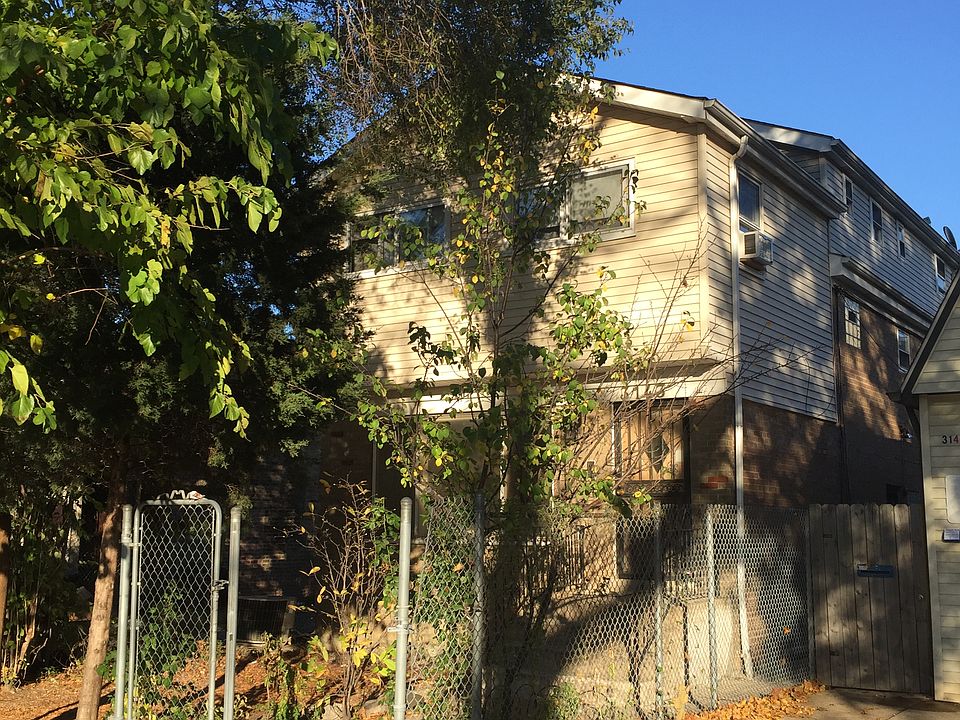 1st image of 3143 N Hamlin Ave