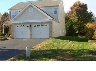 21 Brownstone Rd, East Windsor, NJ 08520