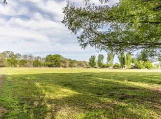 847 Vidal Rd SW, Albuquerque, NM 87105