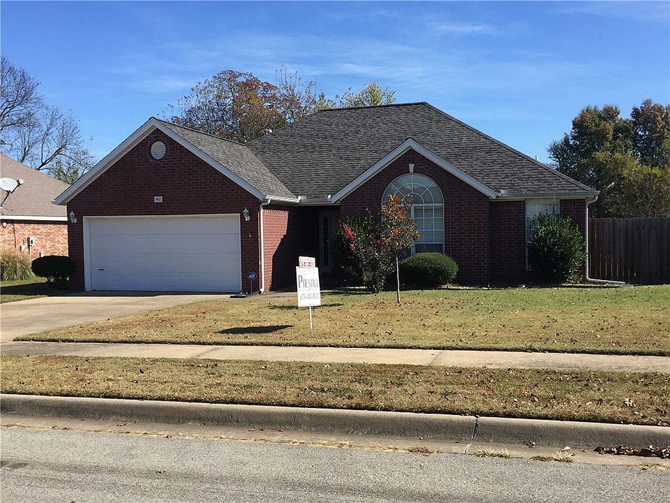 1st image of 1412 S Deerfield Way
