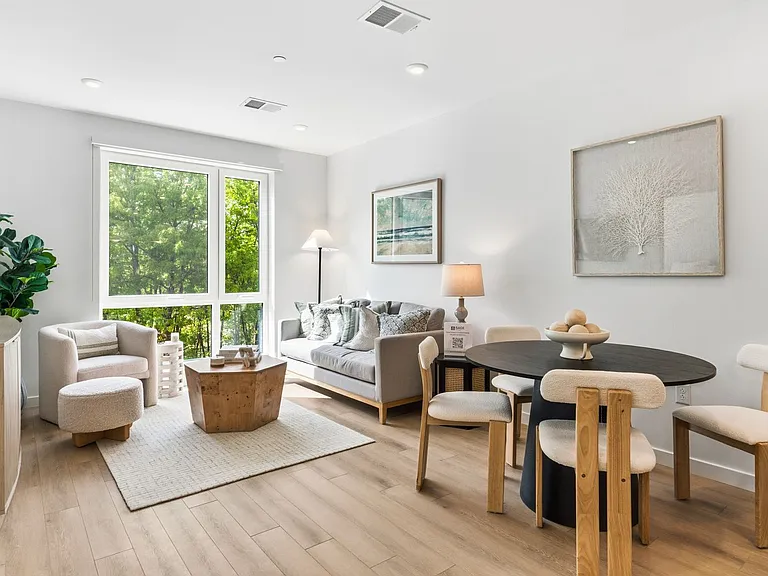 2454 Lafayette Rd #316 — Photo 7