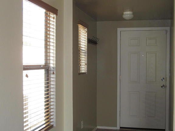 2nd image of 668 W Desert Blossom Dr