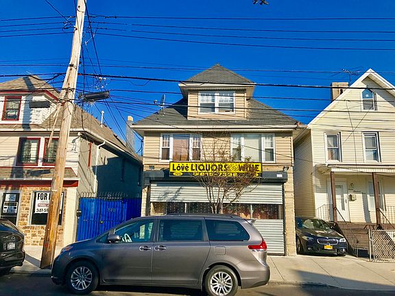 3rd image of 705 Henderson Ave