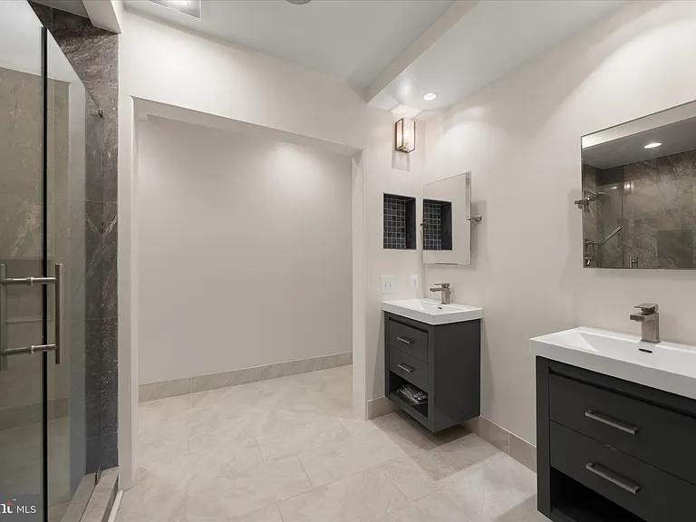 5104 Scarsdale Rd — Photo 38