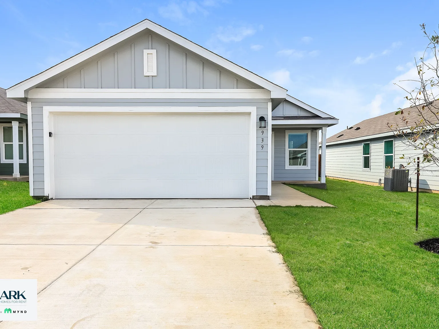 3 bed, 2.0 bath, 1266 sqft, $1,525 — Photo 1