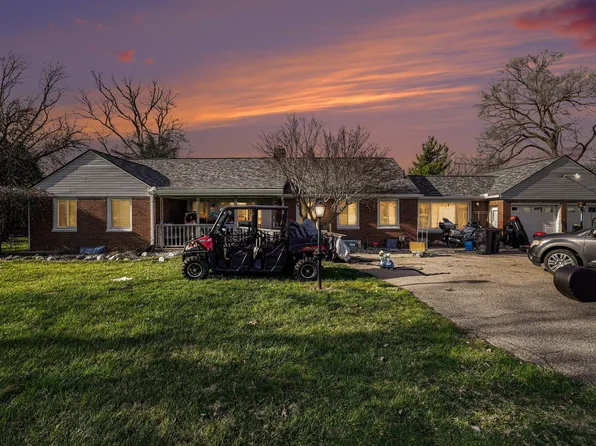 9235 Lapeer Rd, Davison, MI 48423