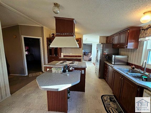 2nd image of 76 Yancy Dr
