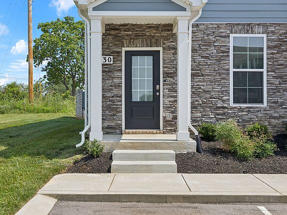 2nd image of 130 Grayson Cir