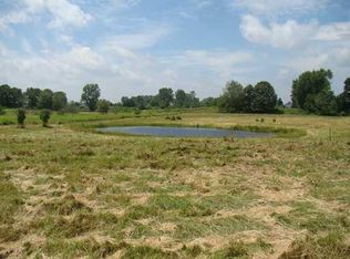 821 Pinecrest Dr, Dexter, MI 48130