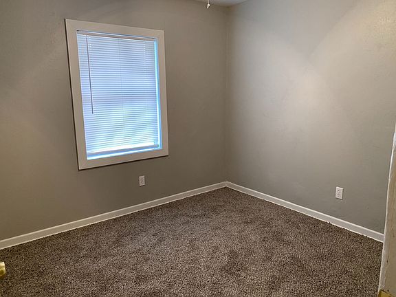 5th image of 2209 E 29th St