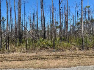 1 Burloak Dr, Milton, FL 32583