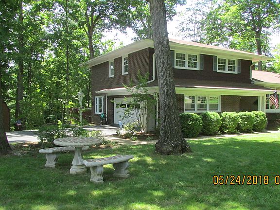 4th image of 502 Berkshire Dr