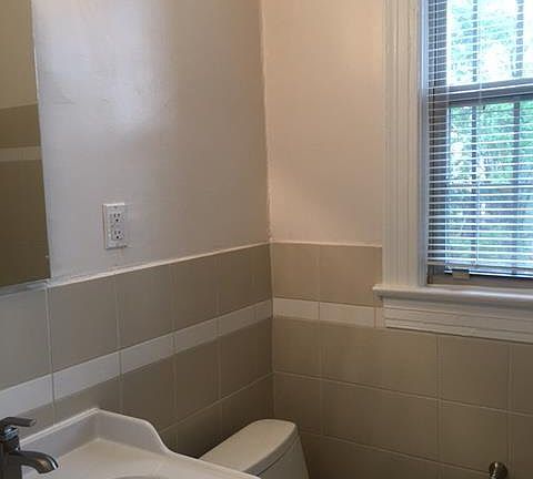 Ceramic bath