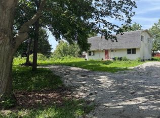75 Rance Rd, Oswego, IL 60543