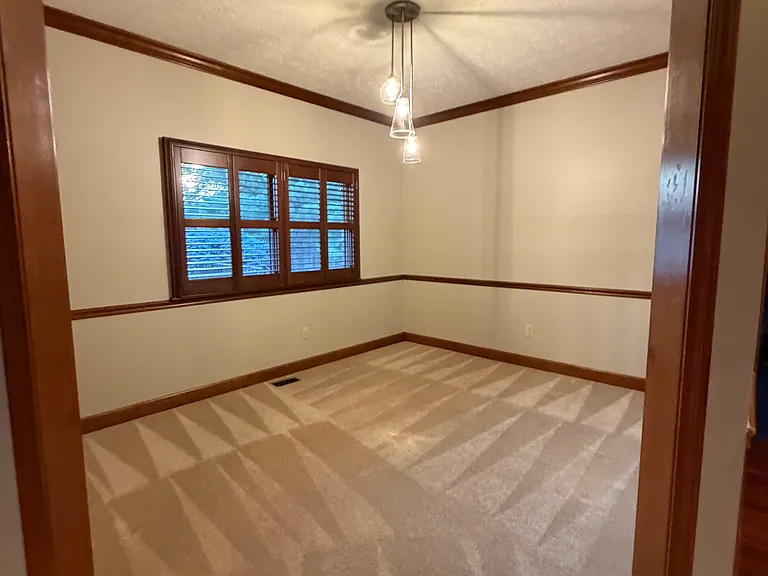 3623 Ridgeway Rd — Photo 9