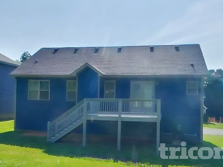 1059 Spicer Dr — Photo 17