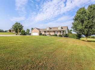 1013 Glenwood Dr, Farmington, MO 63640