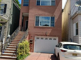 184 Hutton St #1, Jersey City, NJ 07307