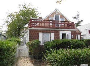 220 E Hudson St, Long Beach, NY 11561
